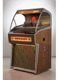 Show product details for Rocket 80 CD Bluetooth Full-Size Jukebox